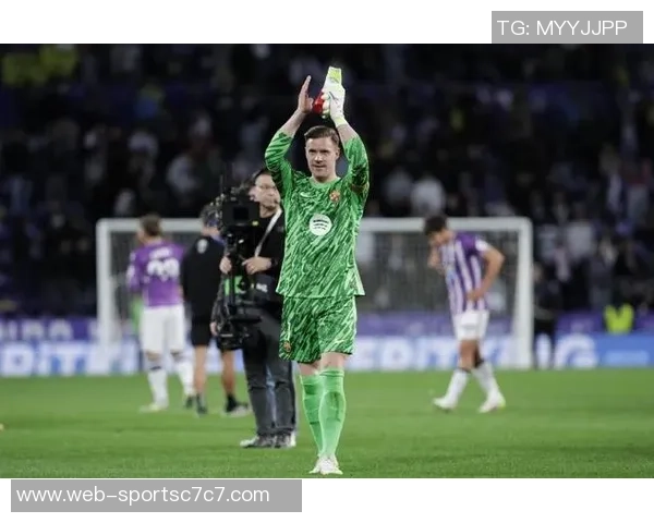 巴萨与赫罗纳确认不考虑提前终止特尔施特根租借合同